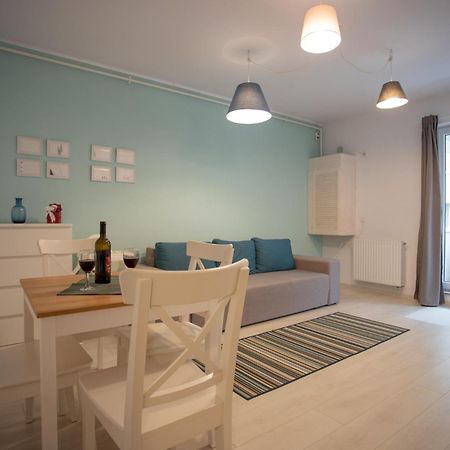 Blue Apartment 1 Brasov Ngoại thất bức ảnh