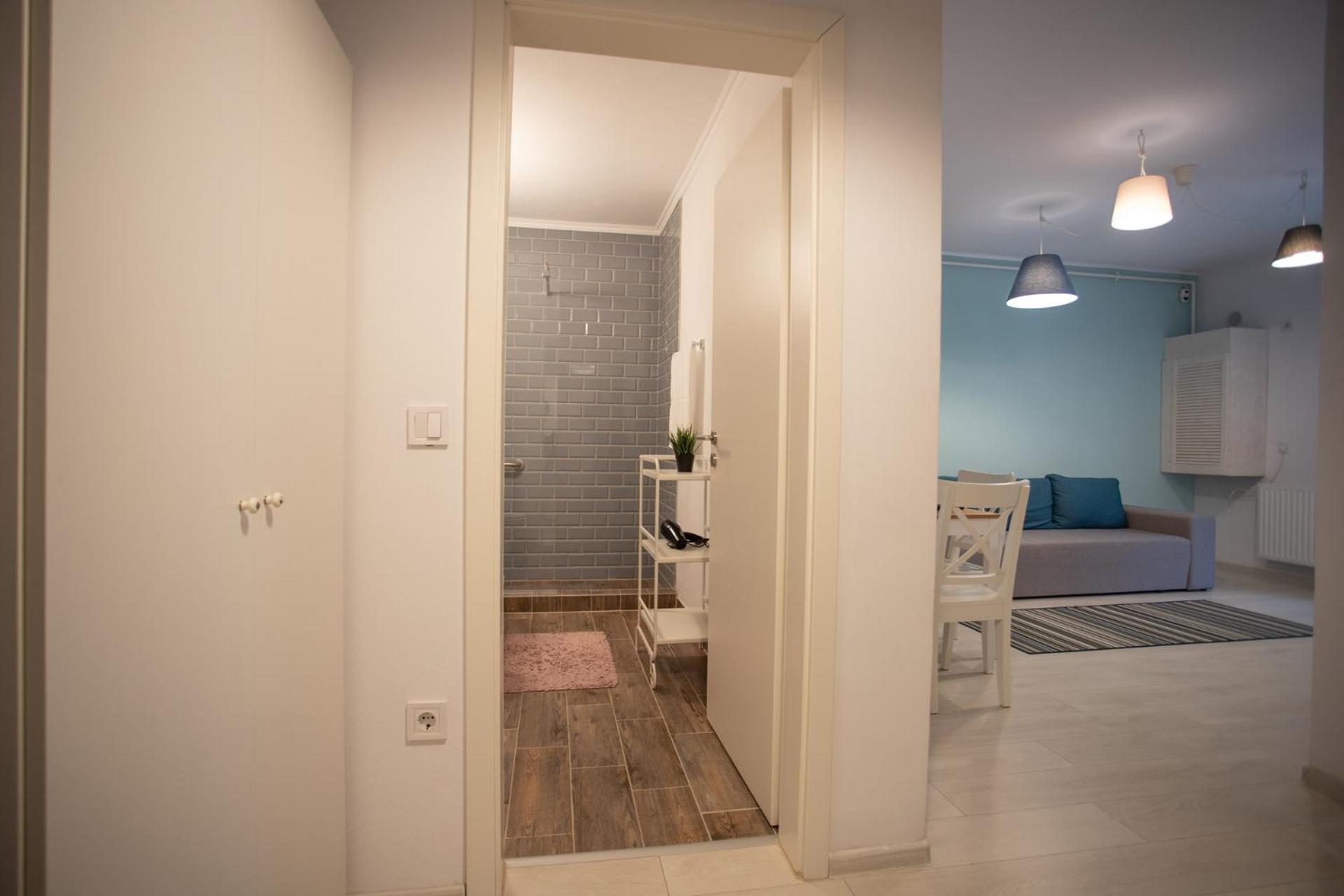 Blue Apartment 1 Brasov Ngoại thất bức ảnh
