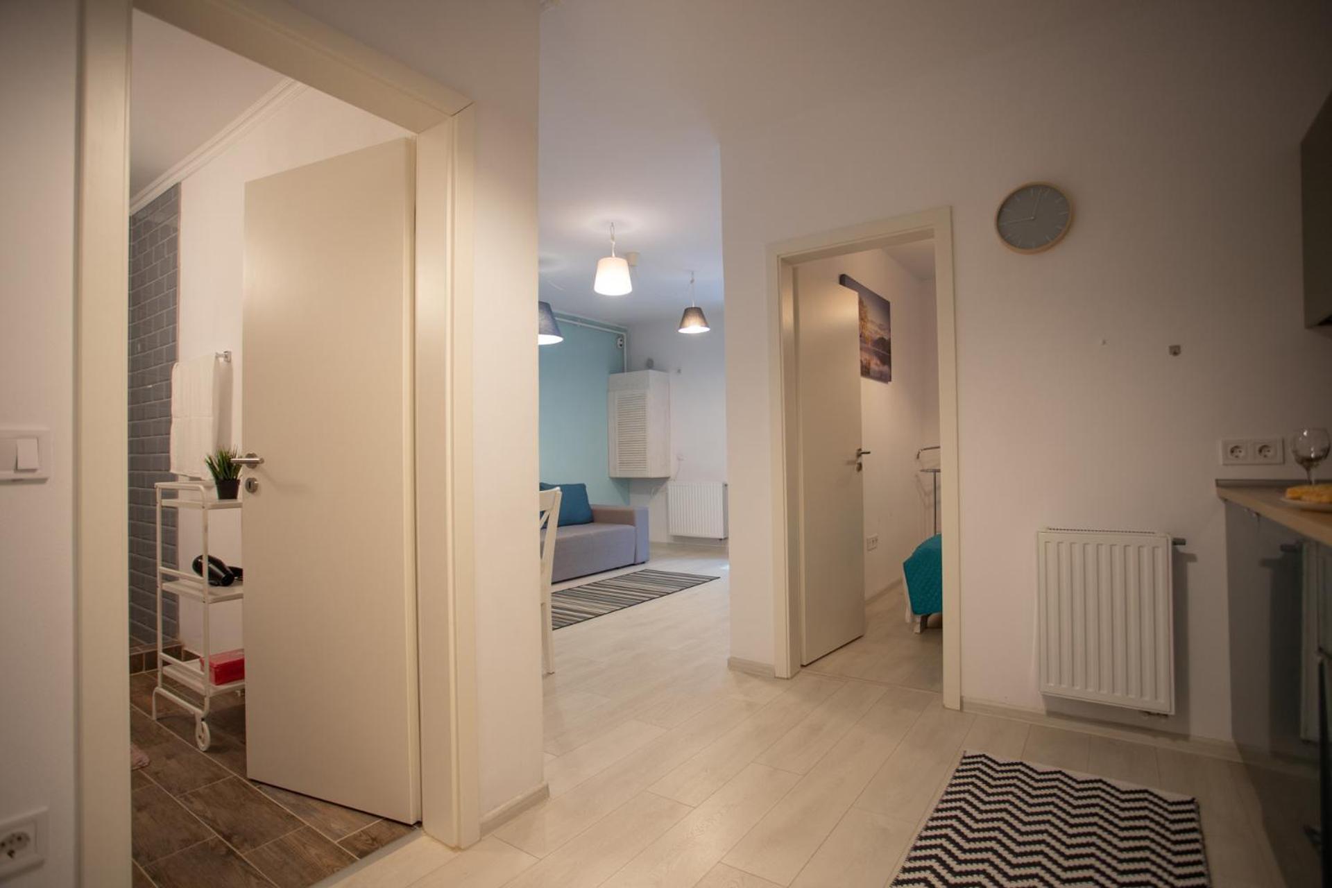 Blue Apartment 1 Brasov Ngoại thất bức ảnh