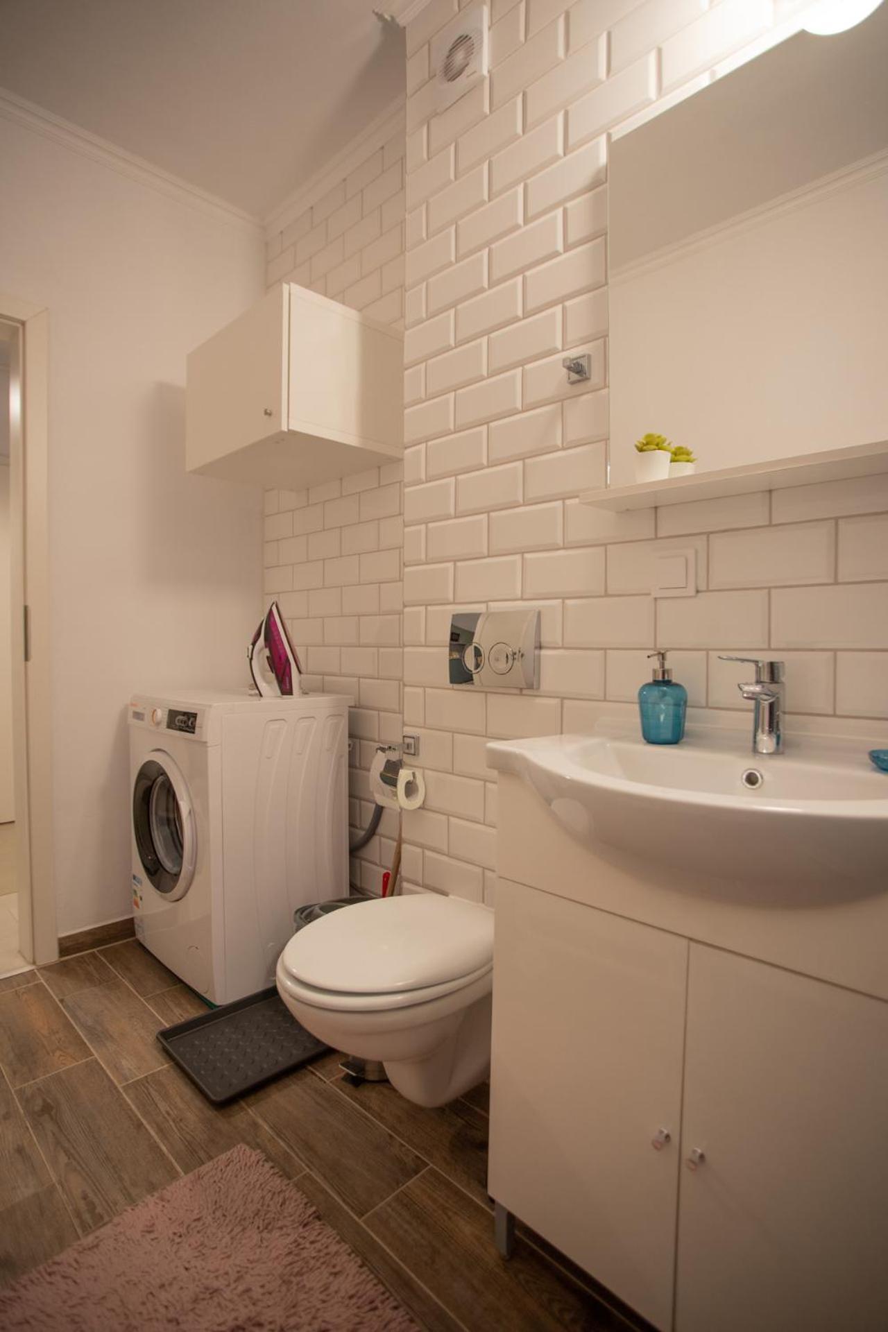 Blue Apartment 1 Brasov Ngoại thất bức ảnh